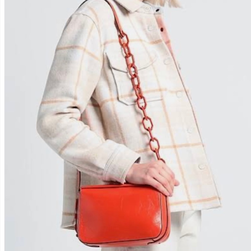 Karl Lagerfeld Should Strap Purse